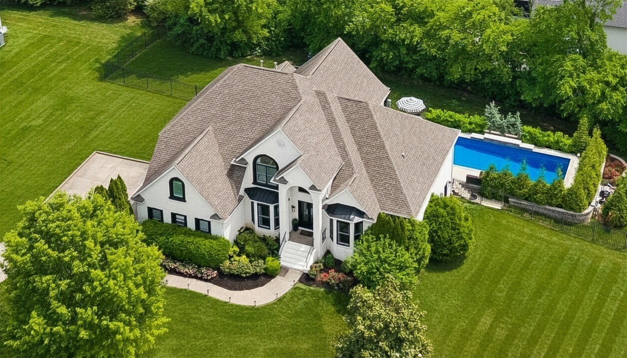 9739 Turner Ln
