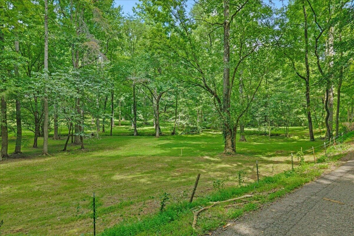 250 Brunner Road Property Photo 1