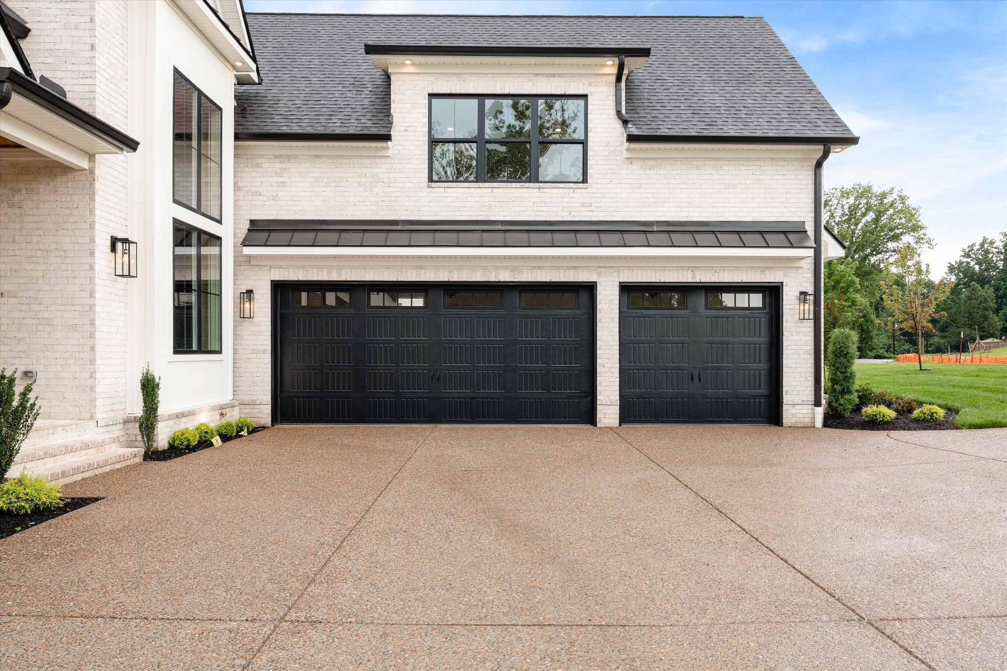 342 Raintree Drive Property Photo 11