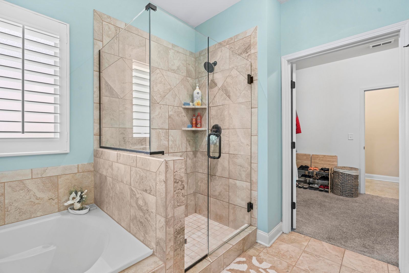 1115 Marys Pl Property Photo 16