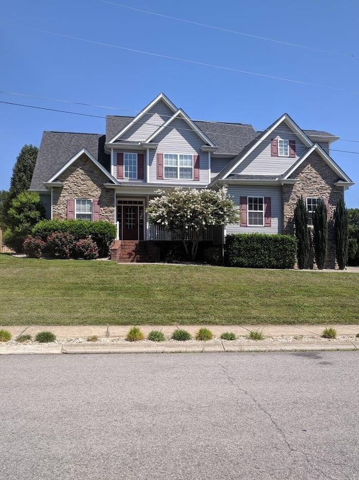 209 Artesa Dr Property Photo 2