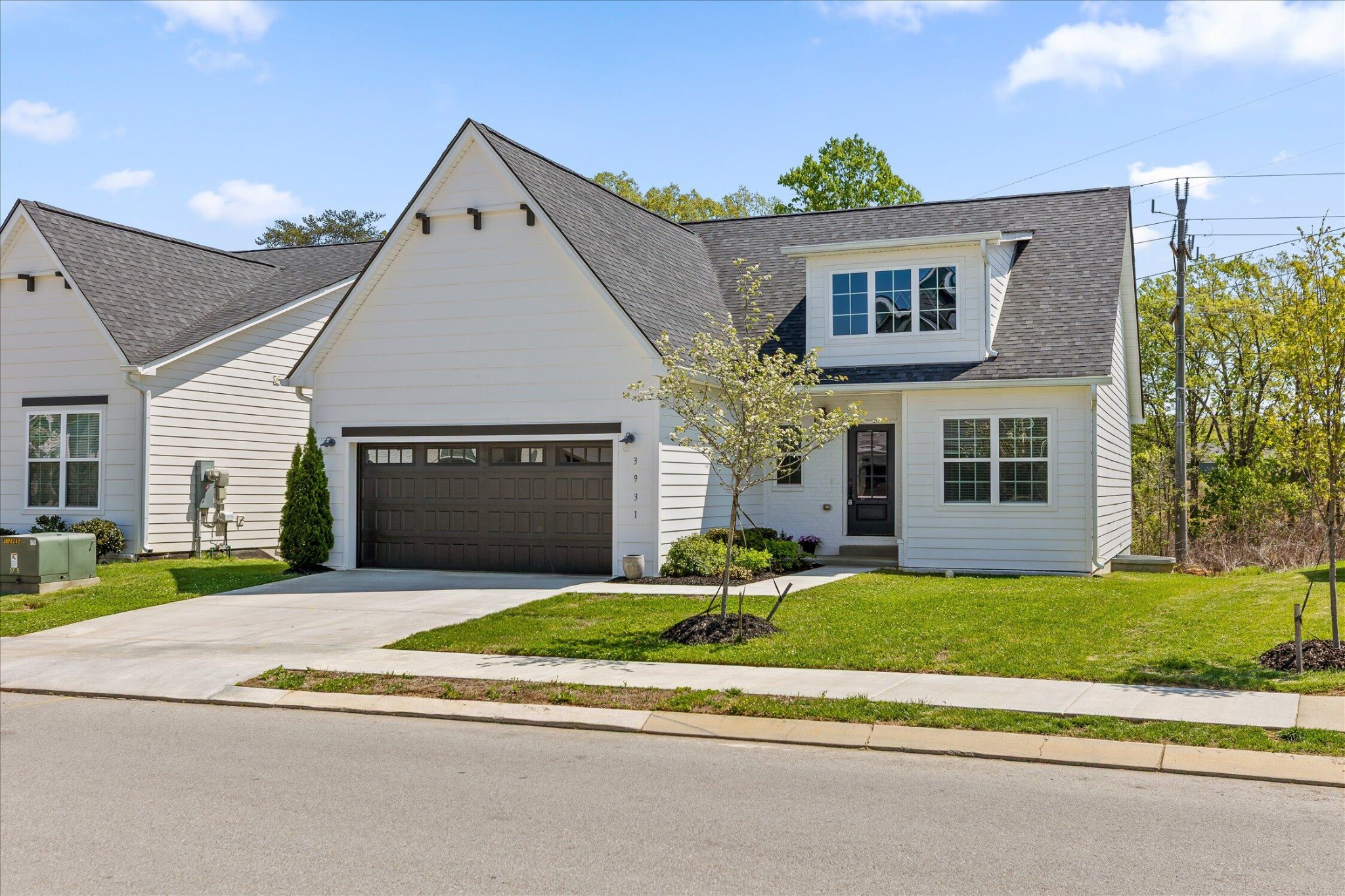 3931 Inlet Loop Property Photo 1