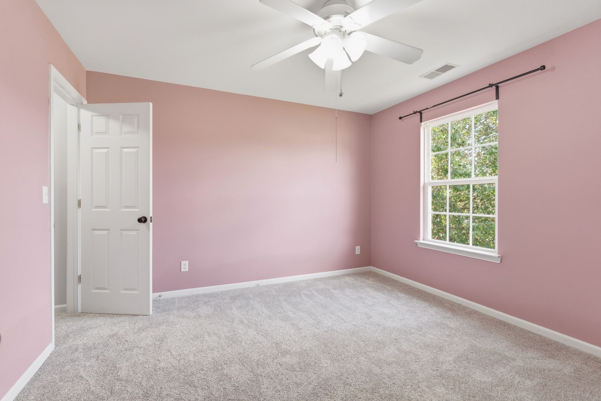 1239 California Dr Property Photo 23