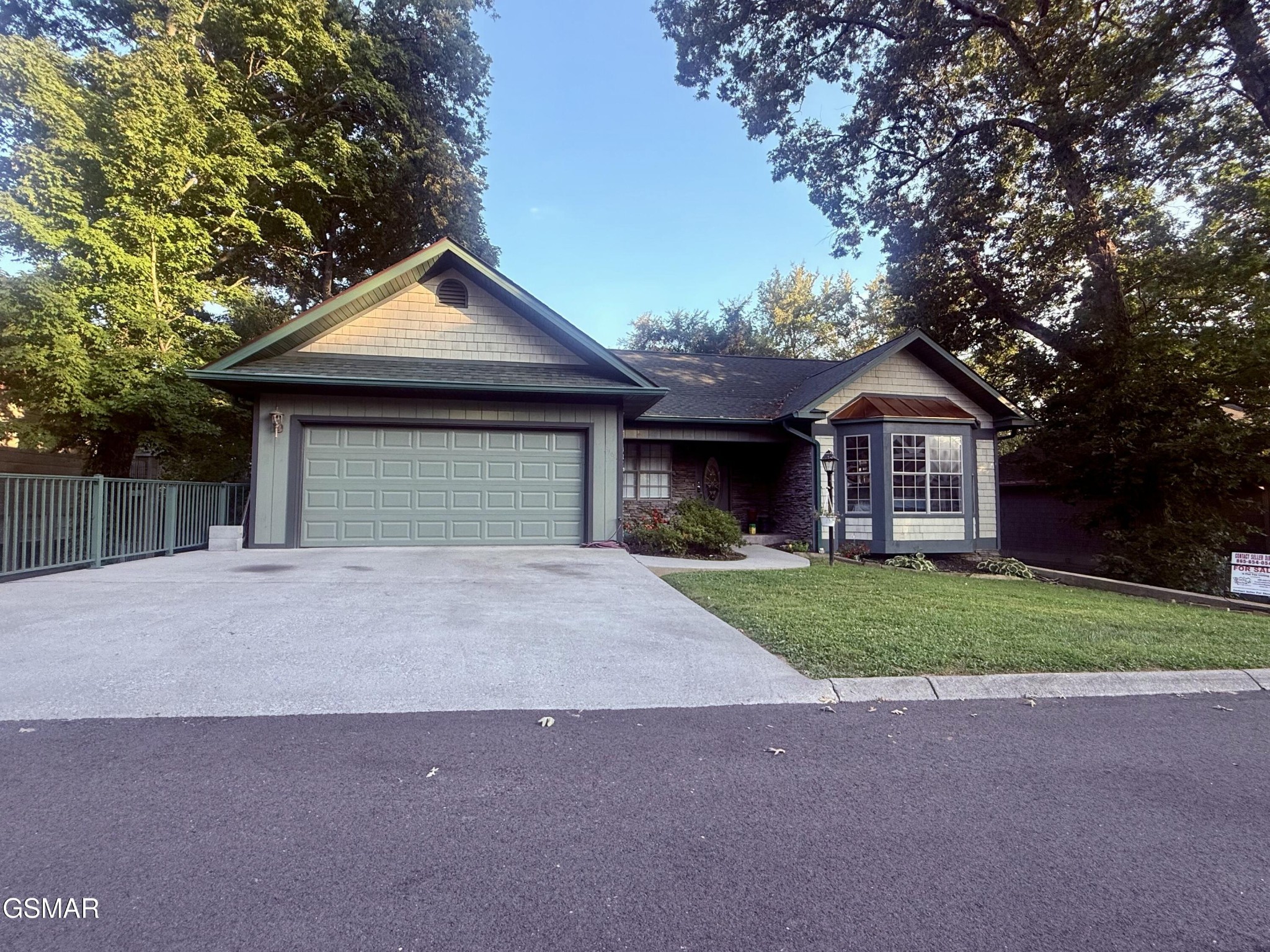 316 Saddleback Way