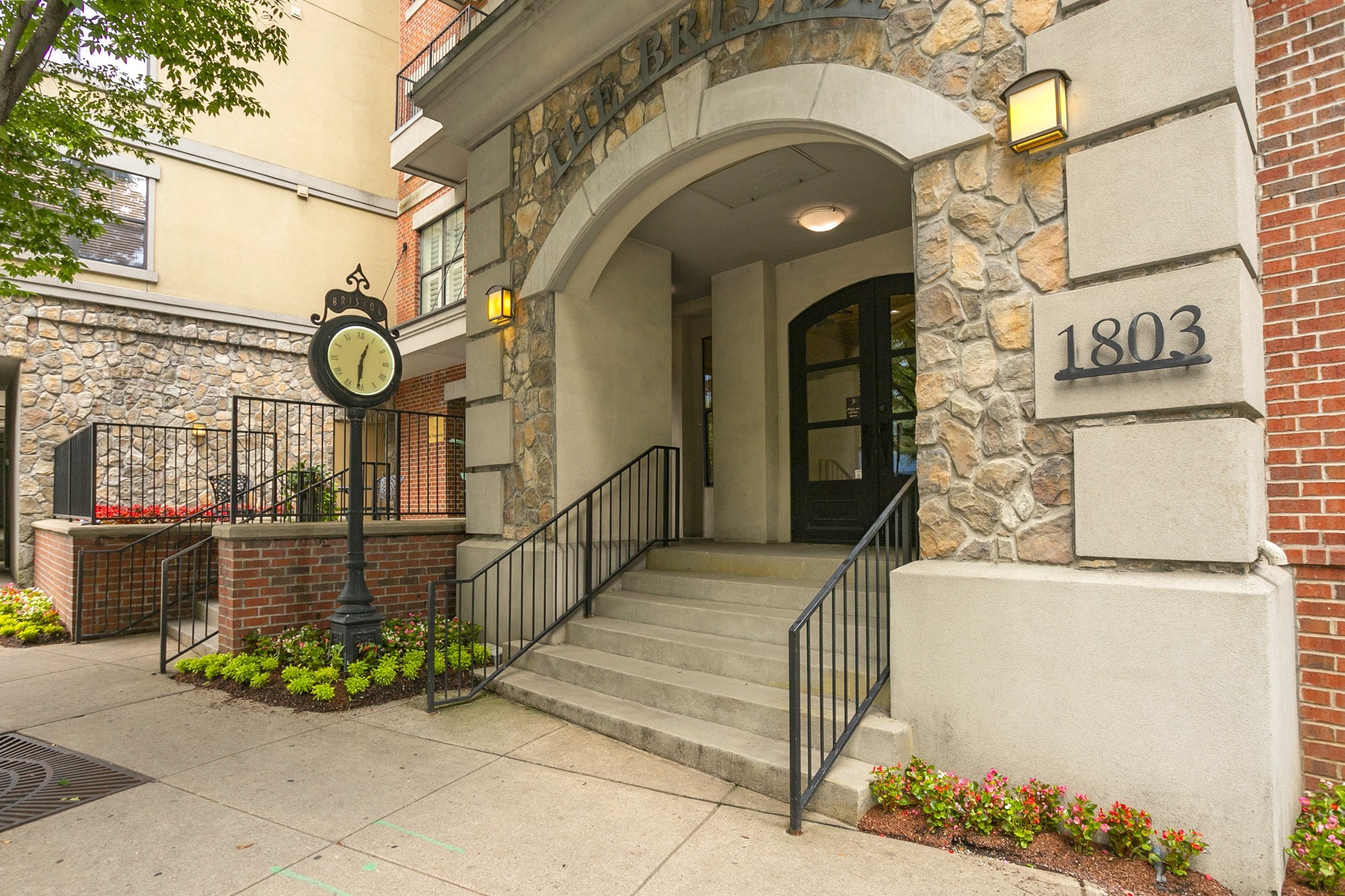 1803 Broadway Property Photo 1