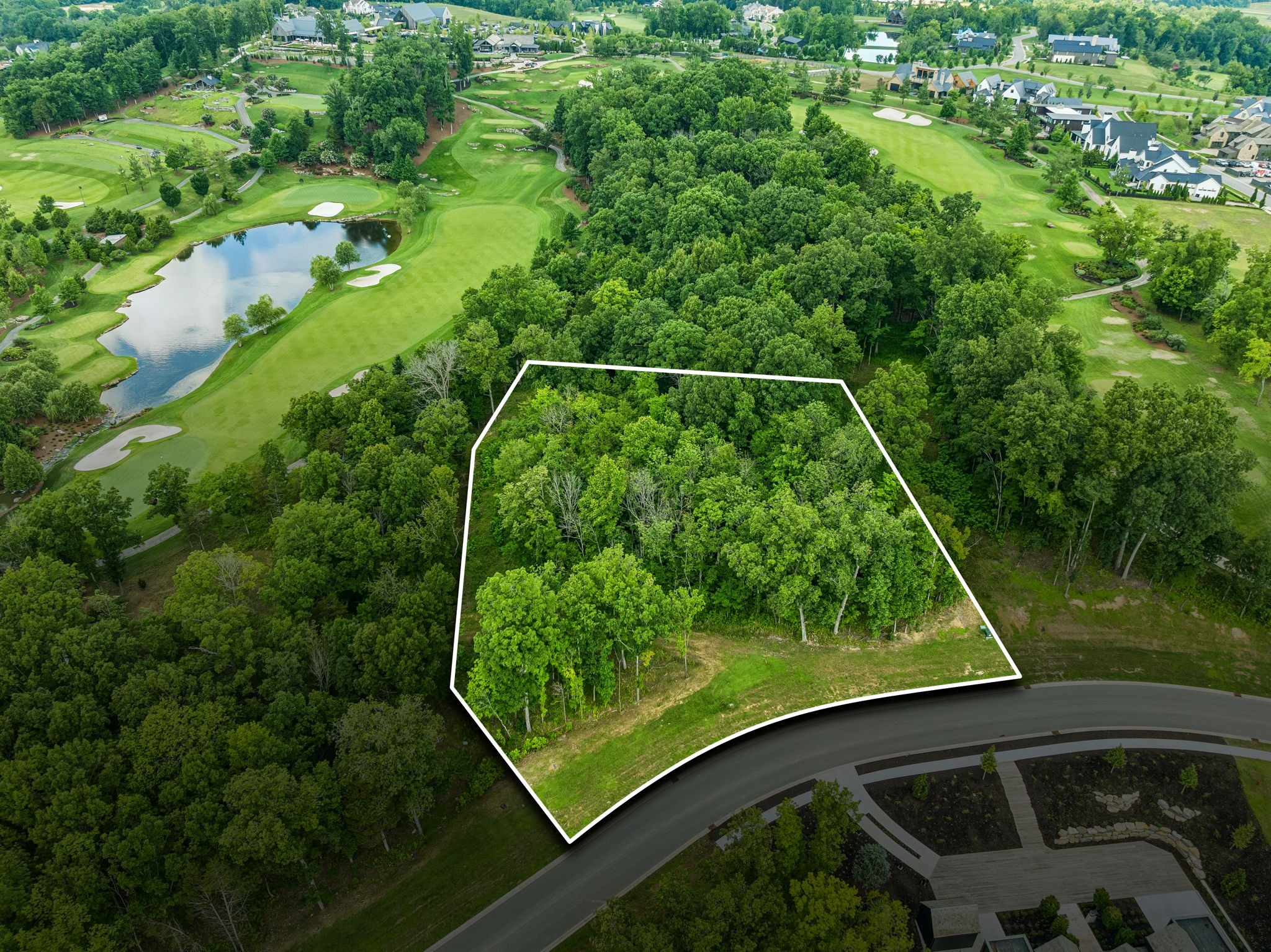 9208 Troubadour Dr Property Photo 1