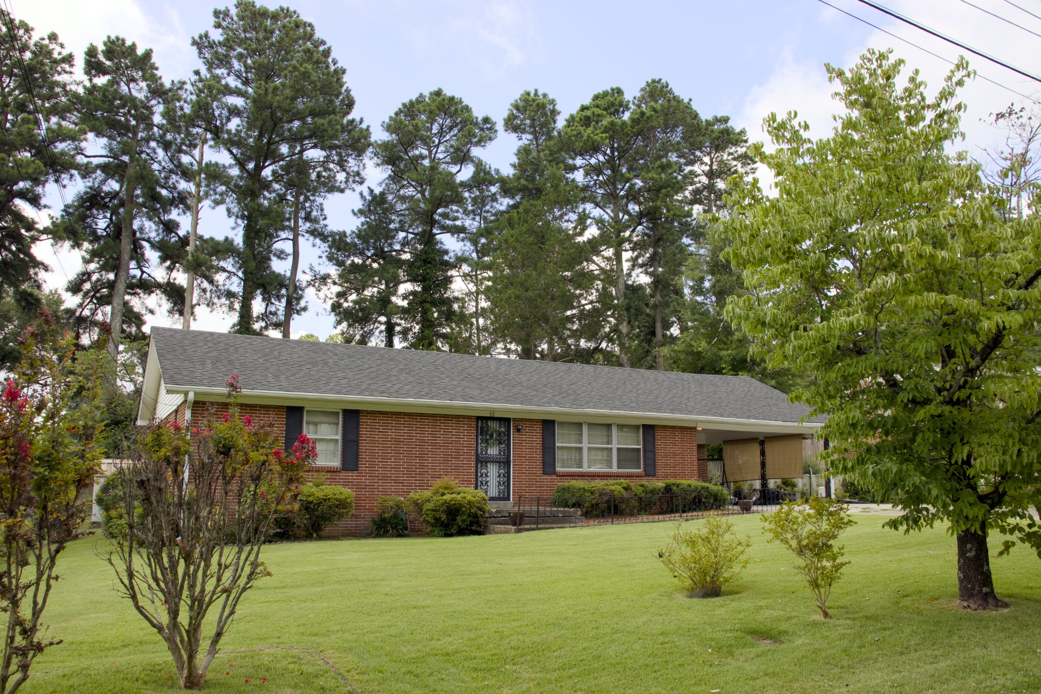 12 Knollwood Dr Property Photo 1