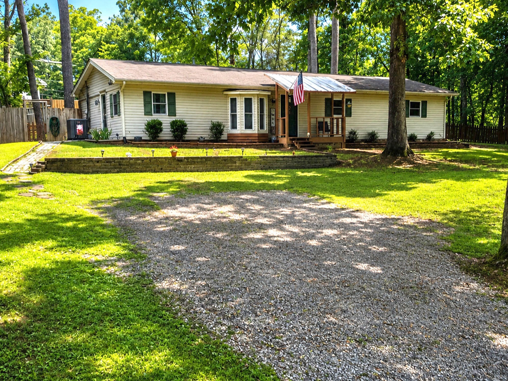 147 Norwood Drive, SE