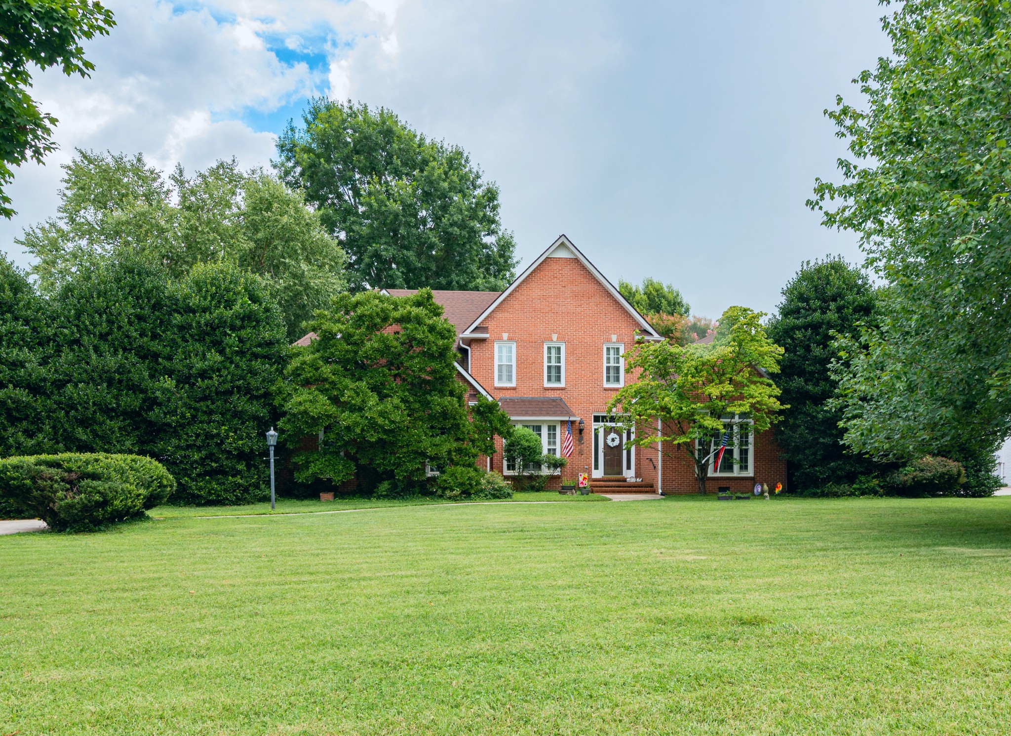 108 Fairways Blvd, N Property Photo 1