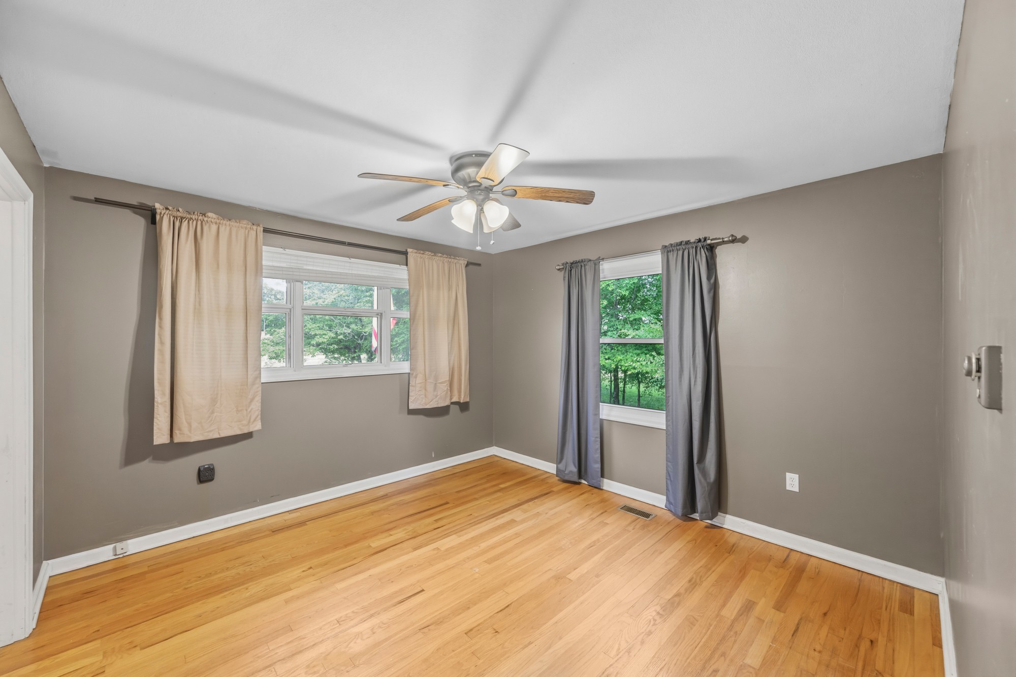 783 N Broad St Property Photo 18