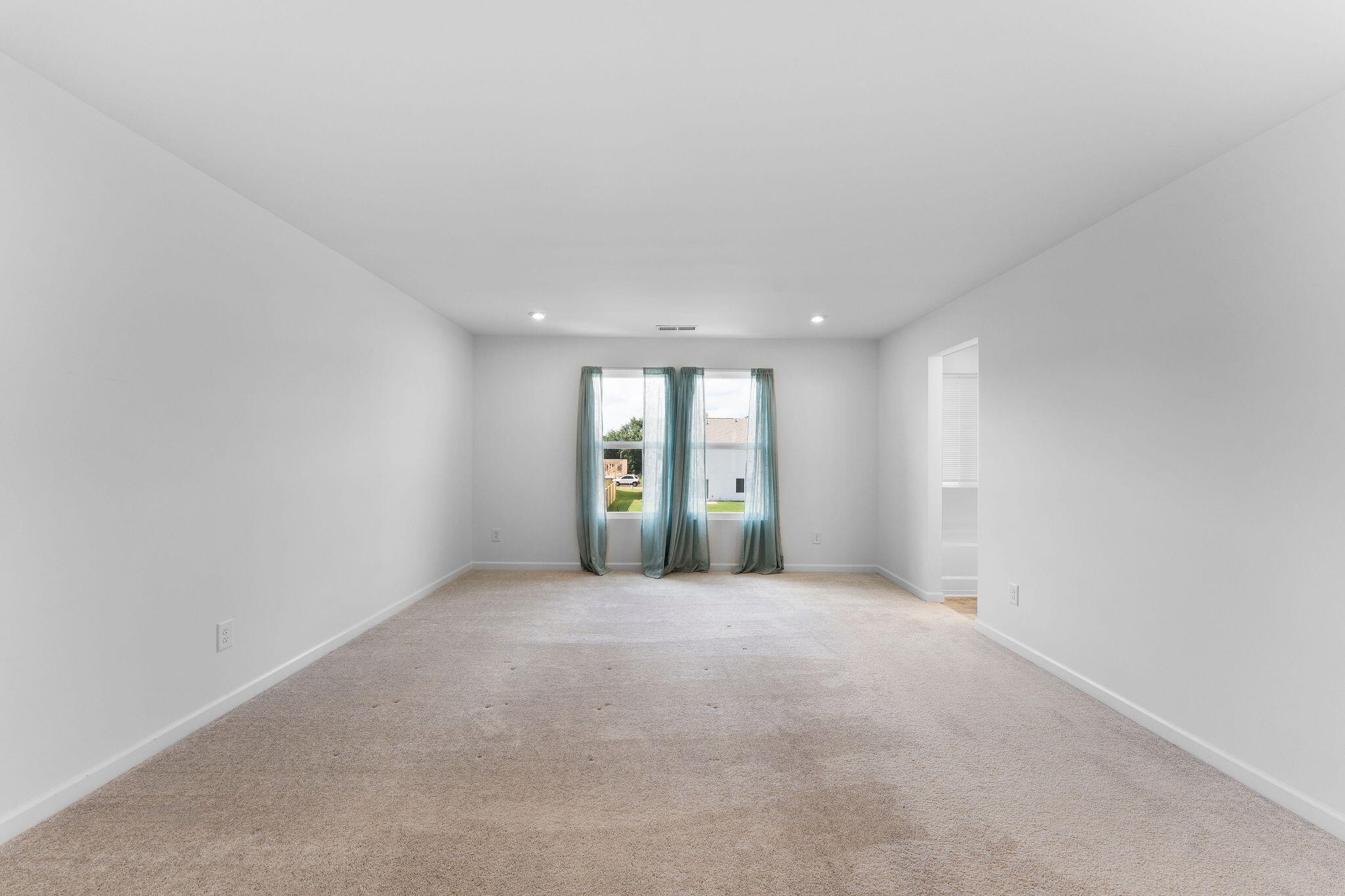 1010 Blossom Lane Property Photo 17