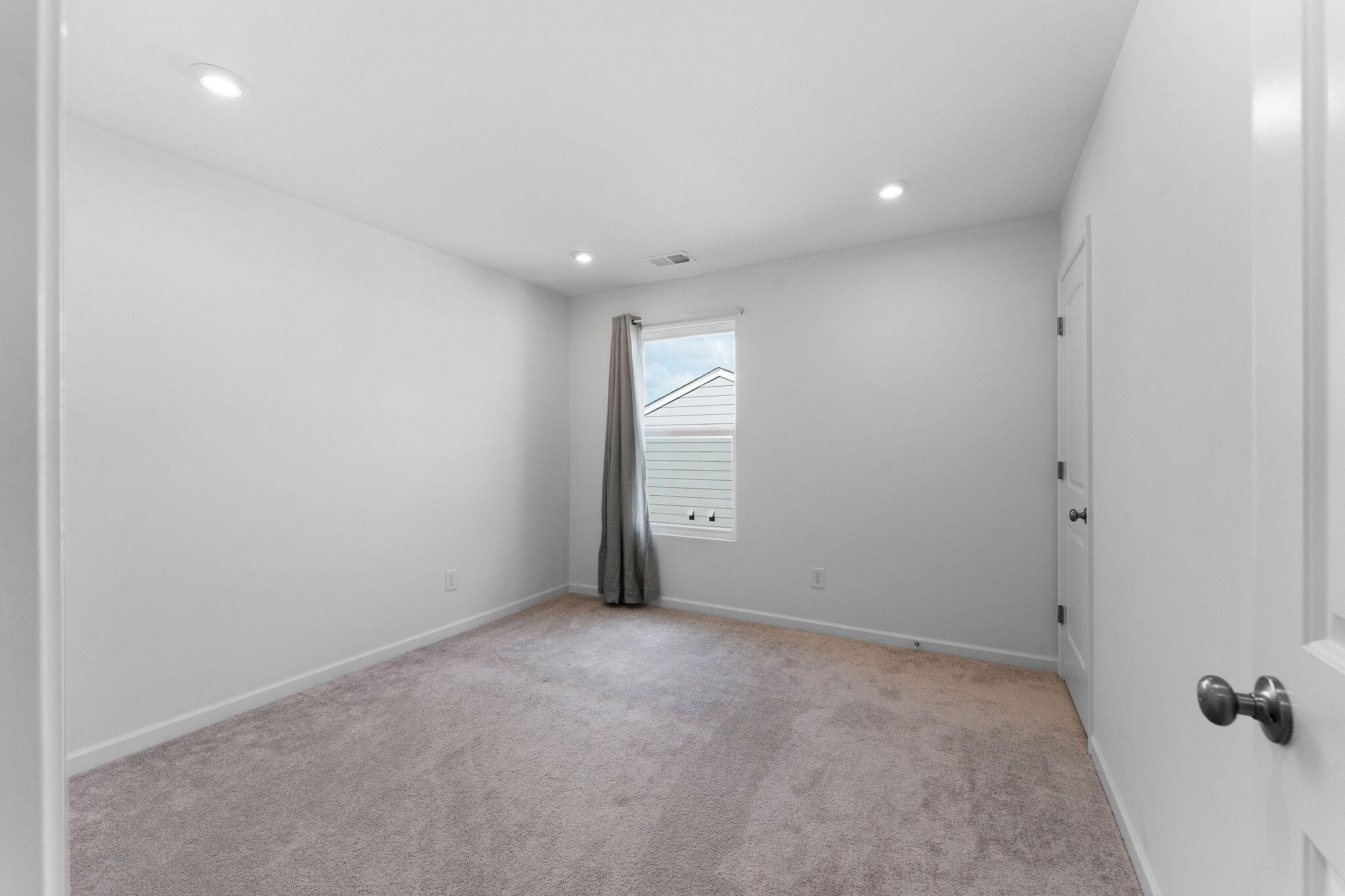 1010 Blossom Lane Property Photo 21