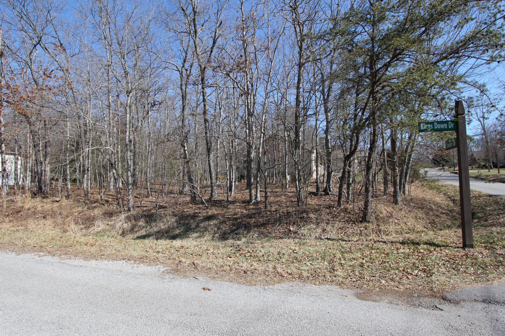 162 Exeter Dr Property Photo 9