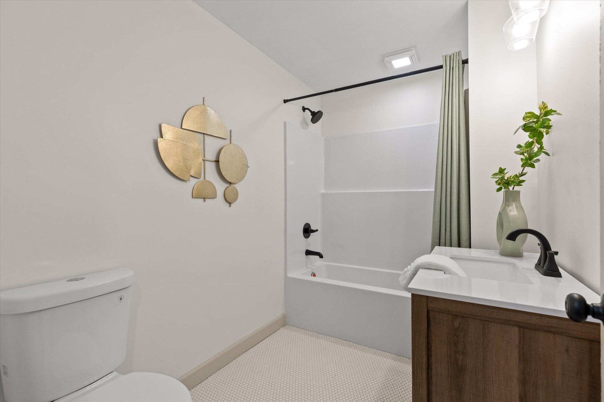 19 Shuler Lane Property Photo 10