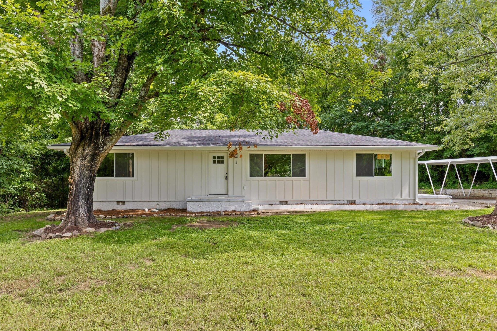 19 Shuler Lane Property Photo 26