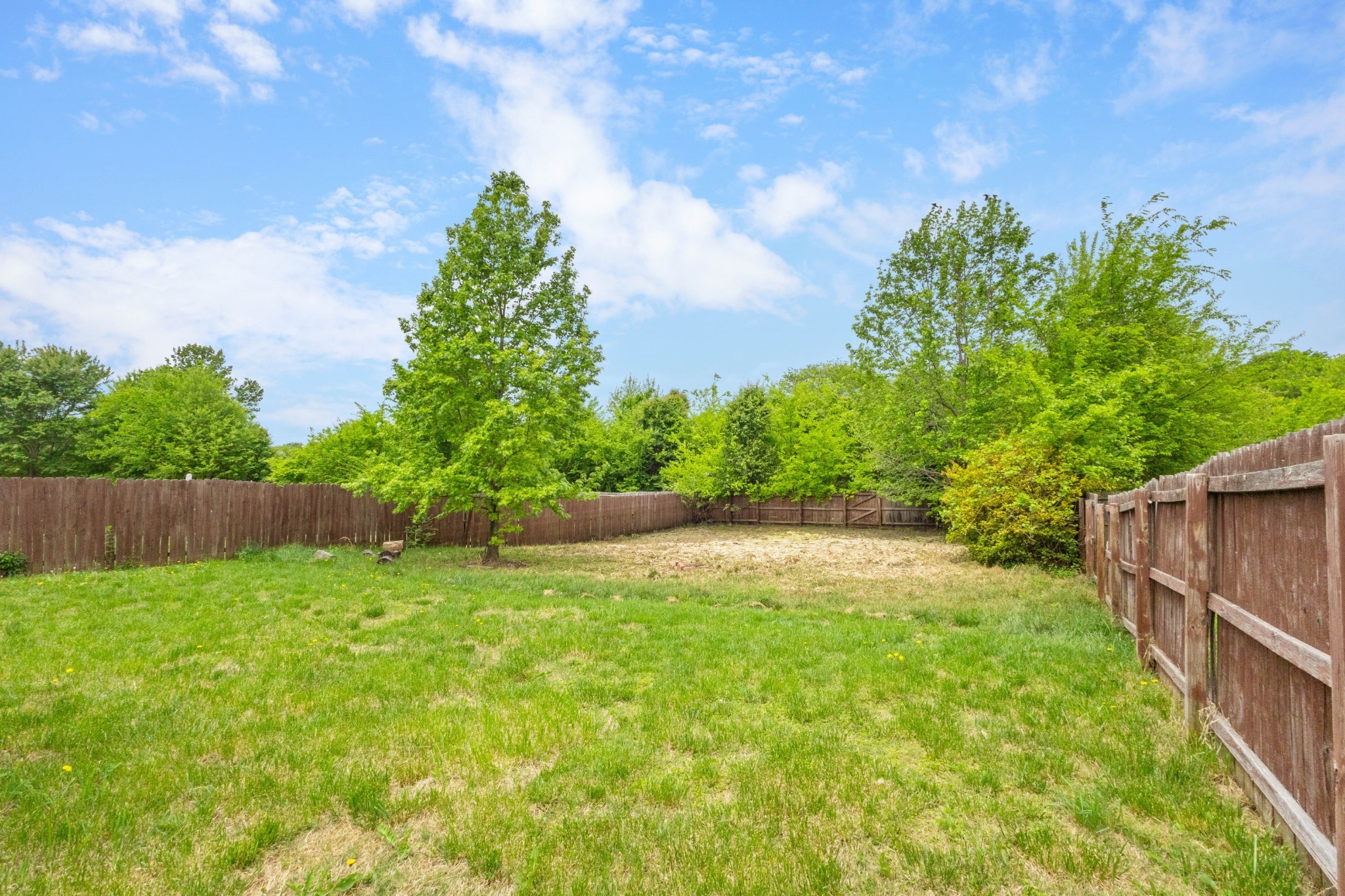 557 Oakmont Dr Property Photo 26