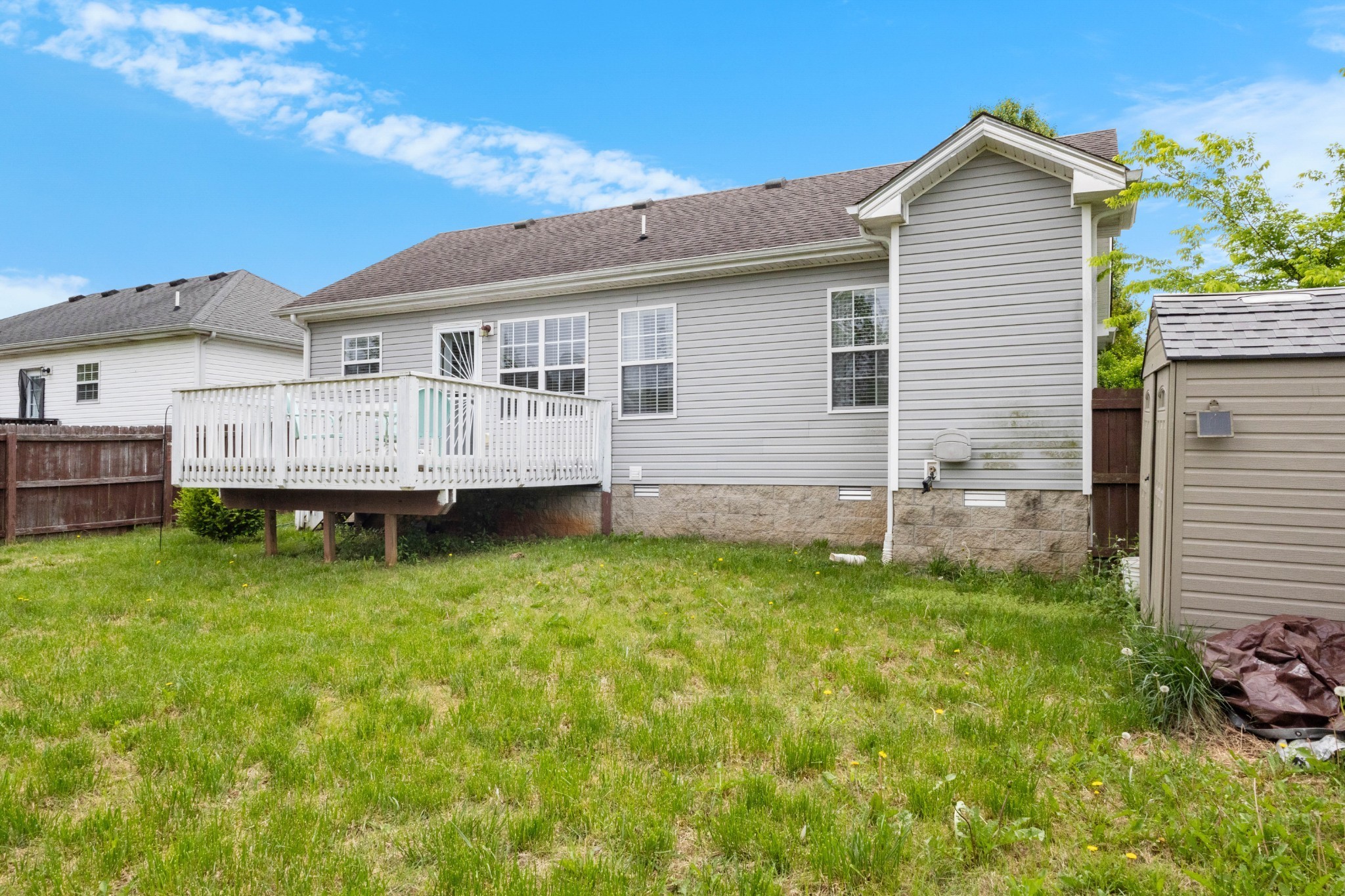 557 Oakmont Dr Property Photo 30