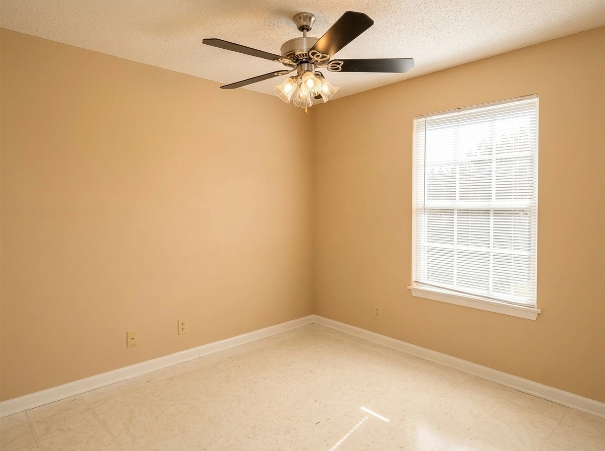 100 Mandarin Dr Property Photo 5