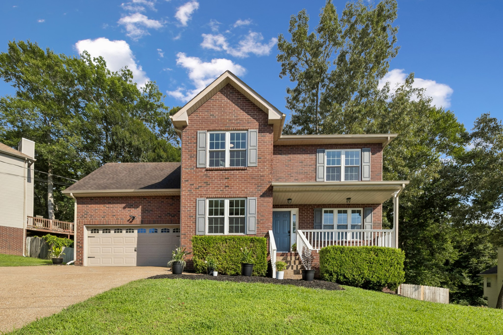 162 Overlook Ct
