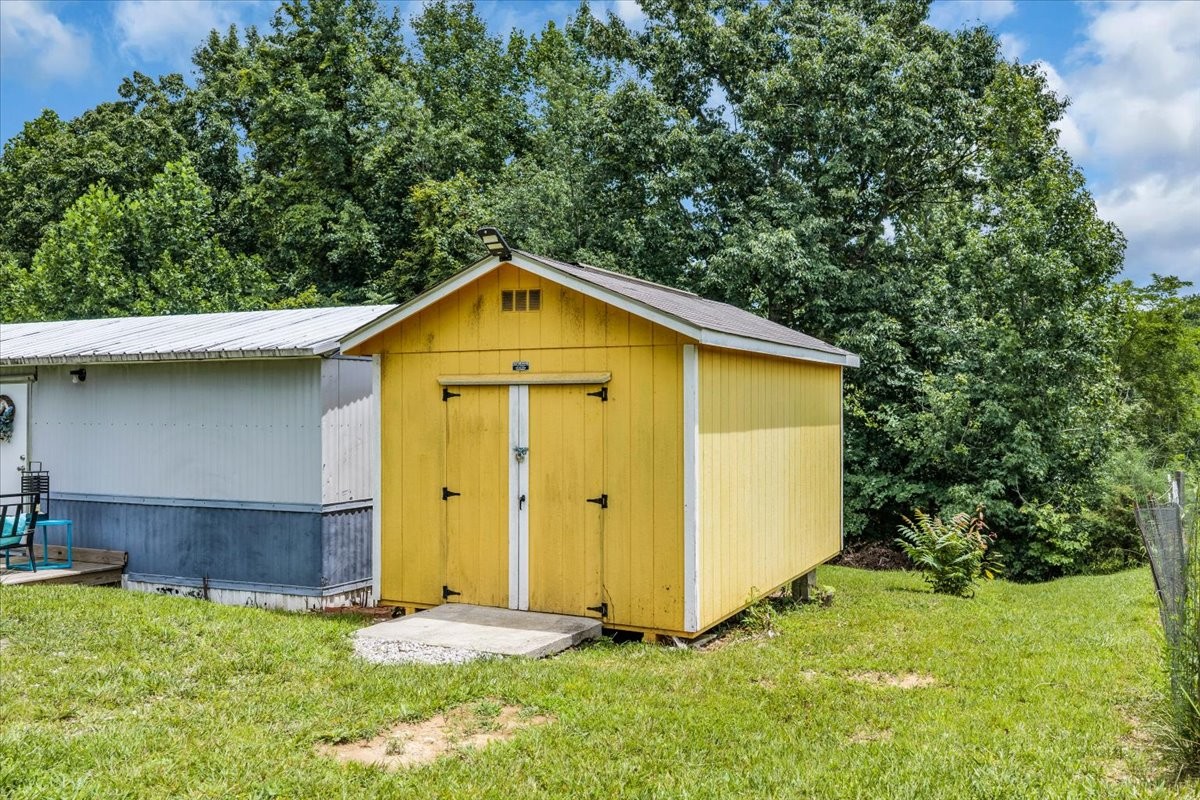 742 Captain Carter Rd Property Photo 29