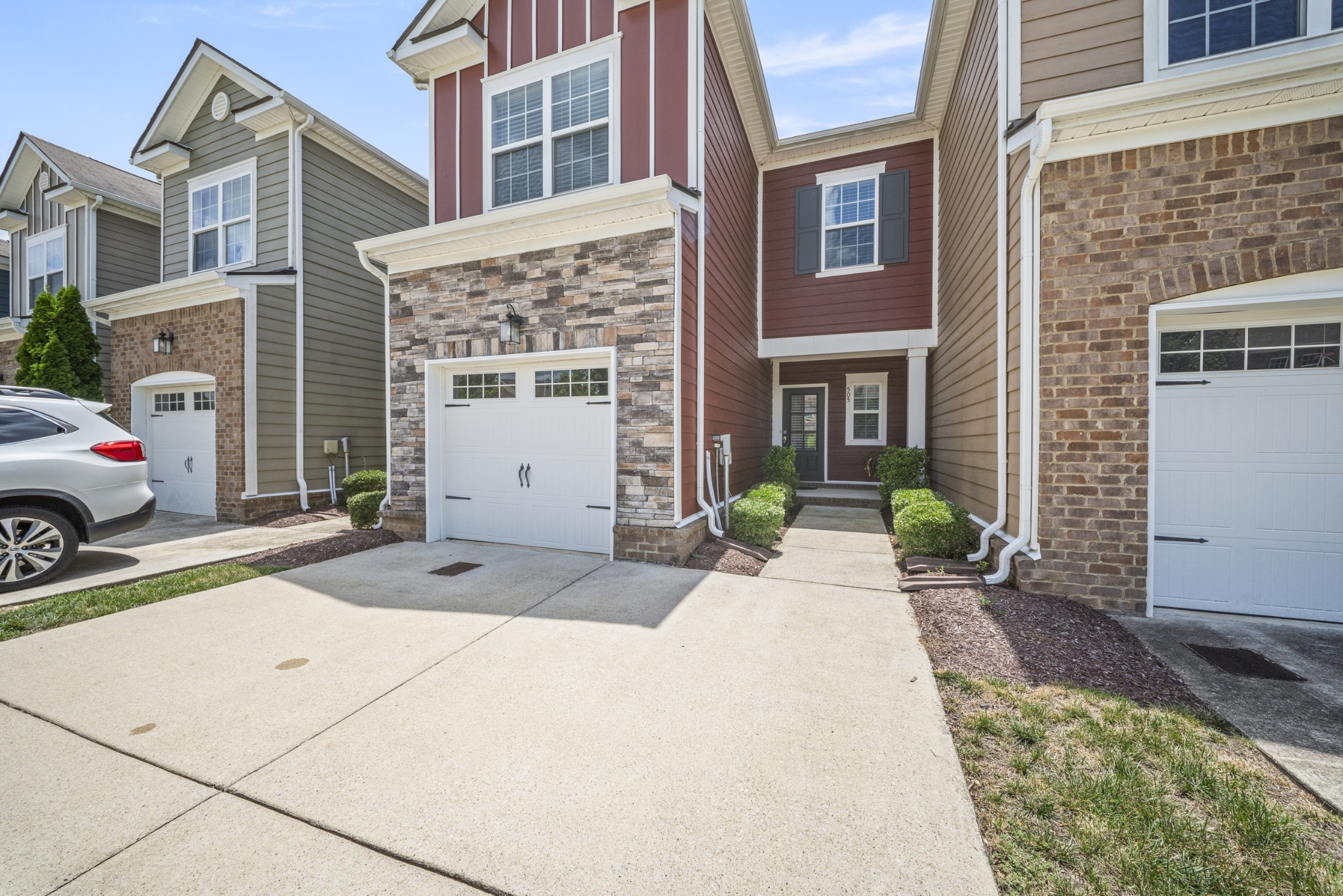 505 Shirebrook Cir Property Photo 1