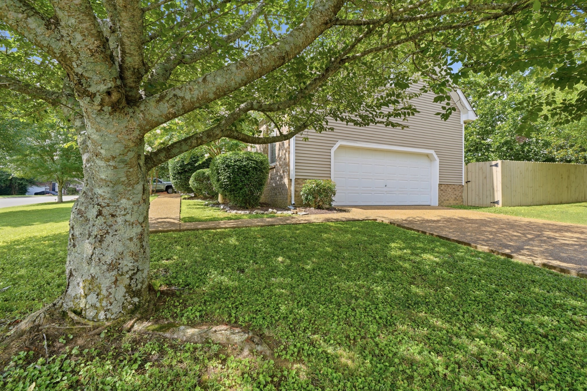 2248 Dewey Dr Property Photo 35