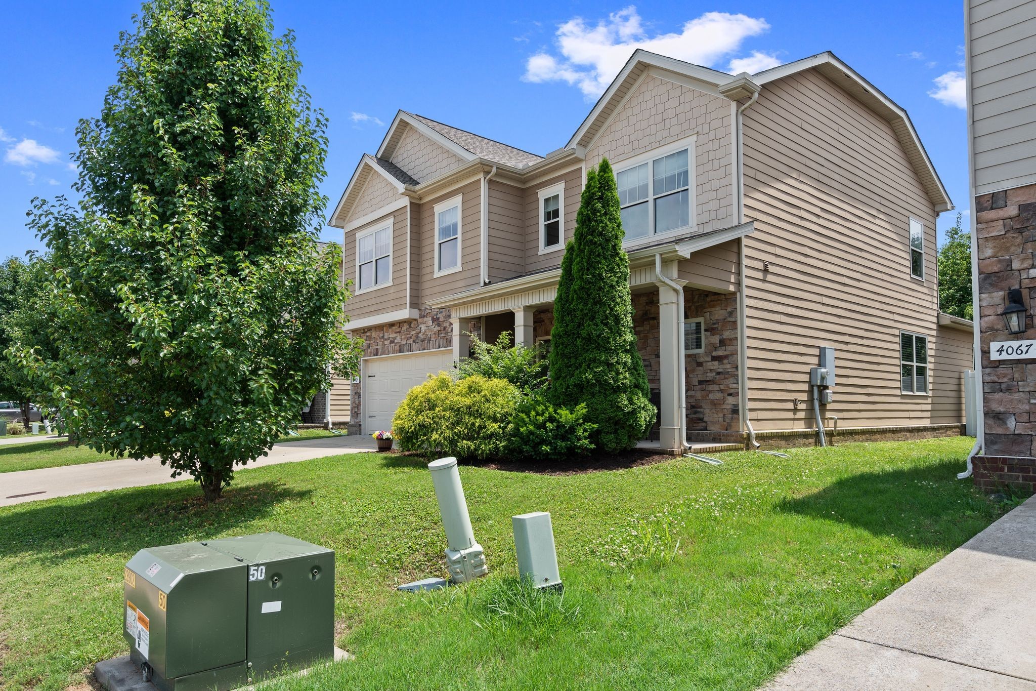 4063 Cannonsgate Ln Property Photo 4