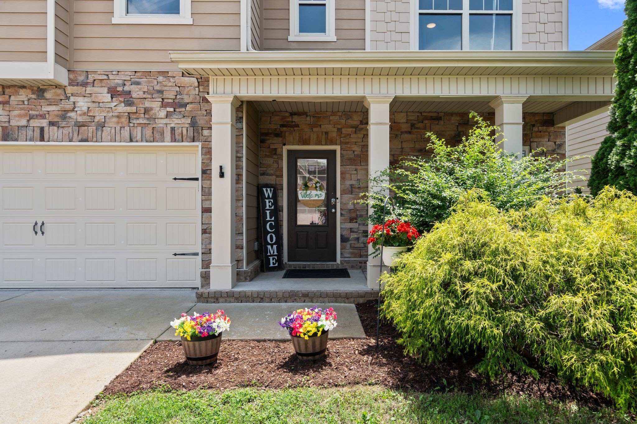 4063 Cannonsgate Ln Property Photo 5