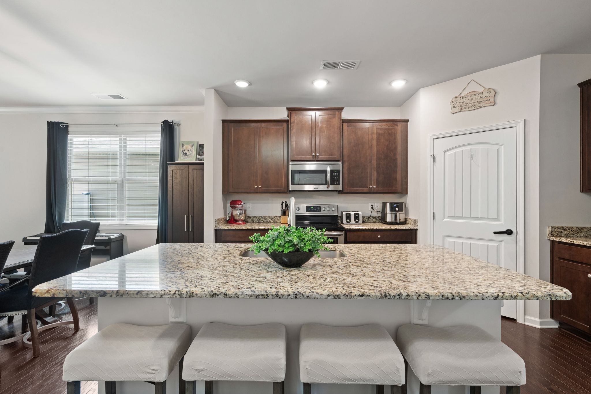 4063 Cannonsgate Ln Property Photo 9