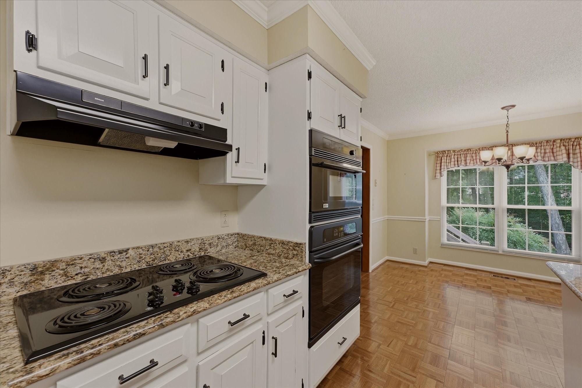 3204 Brookmont Cir Property Photo 13