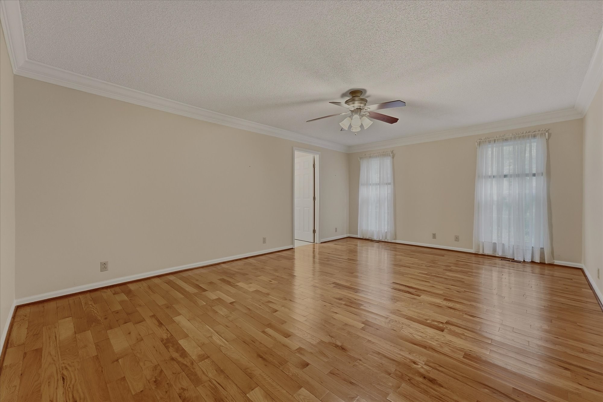 3204 Brookmont Cir Property Photo 15