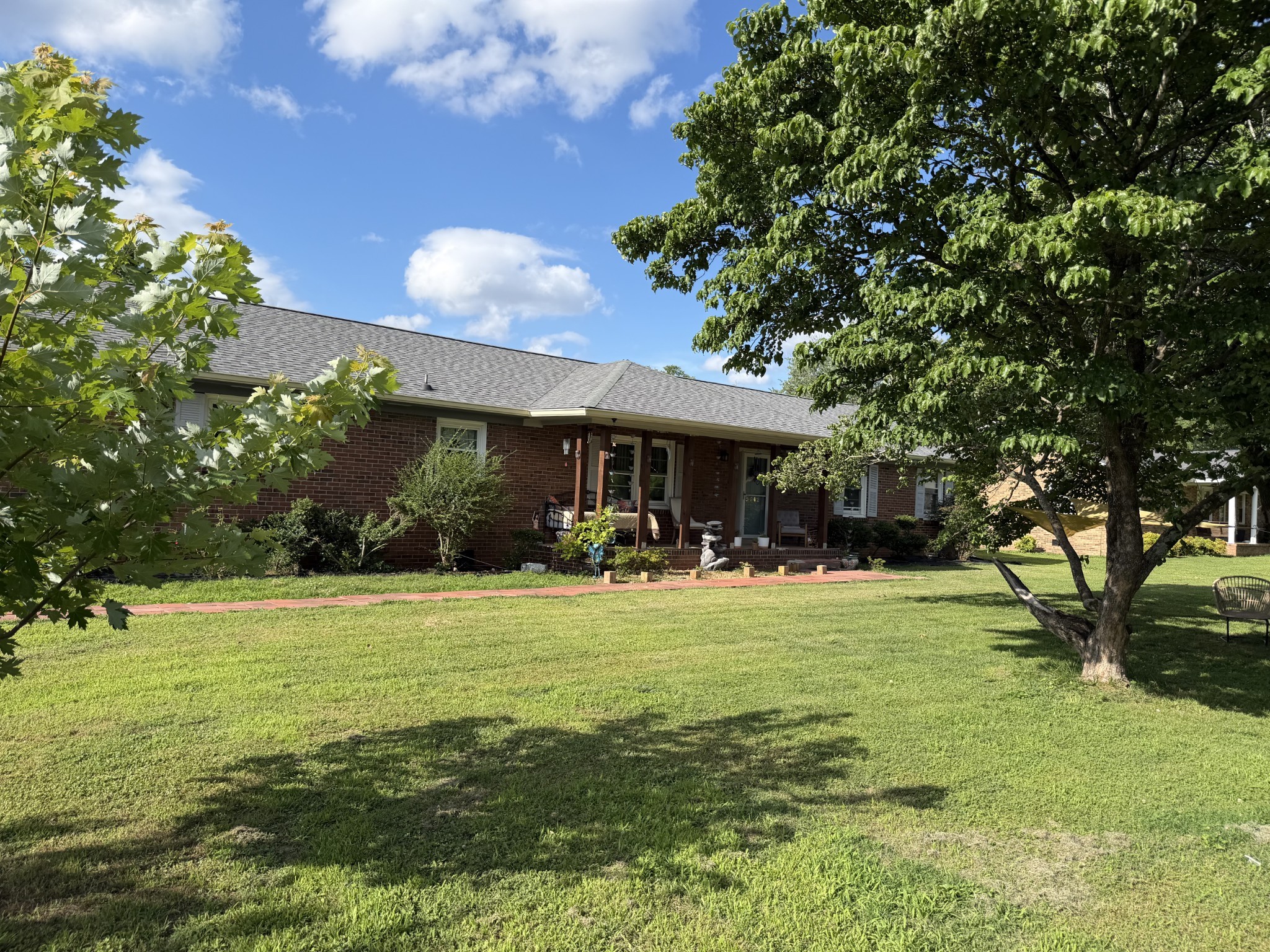 5042 Creekside Dr Property Photo 1