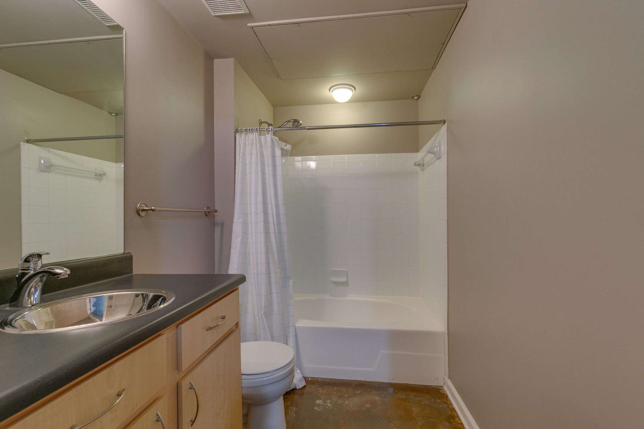 1803 Broadway Property Photo 13
