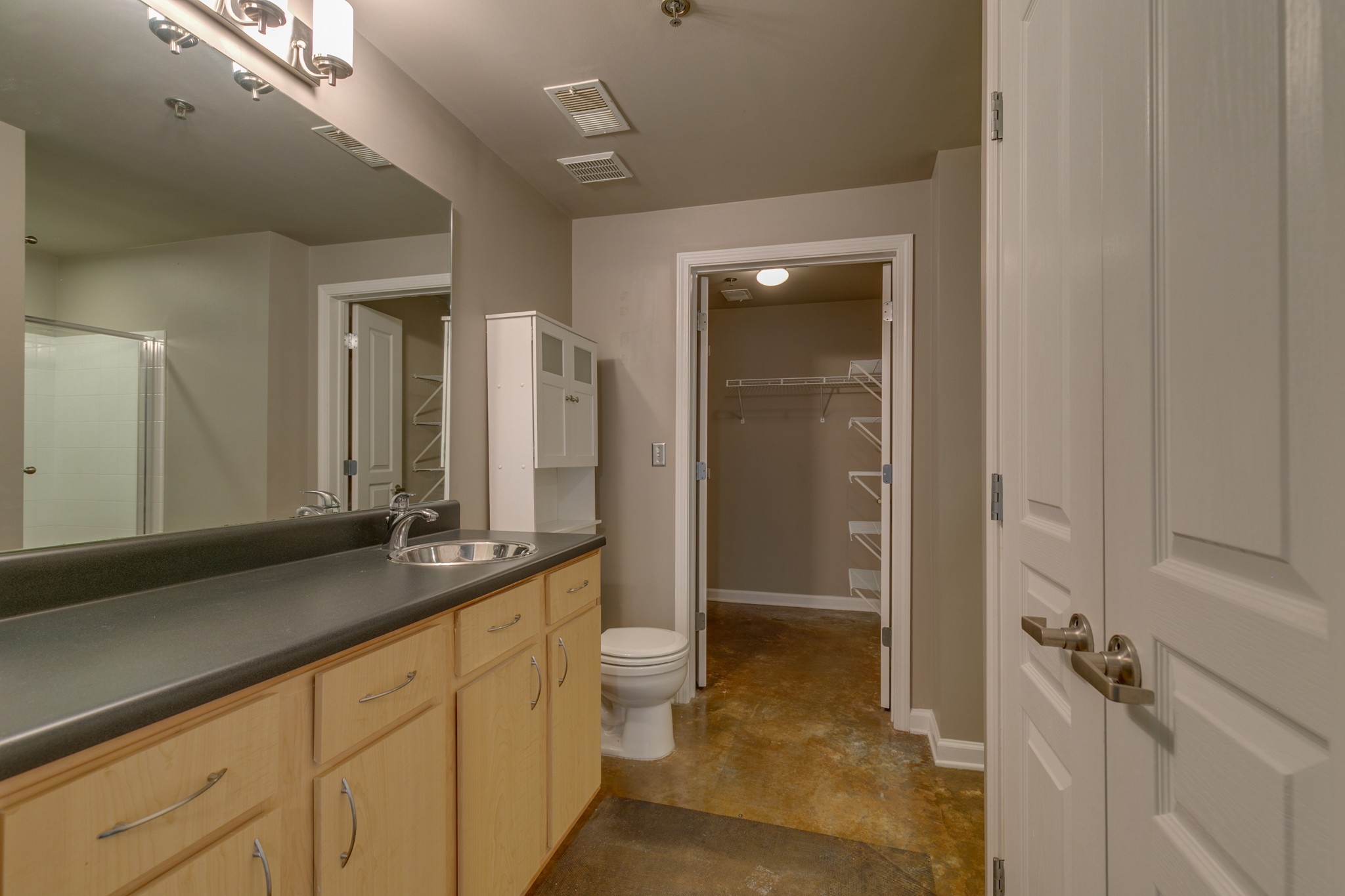 1803 Broadway Property Photo 17
