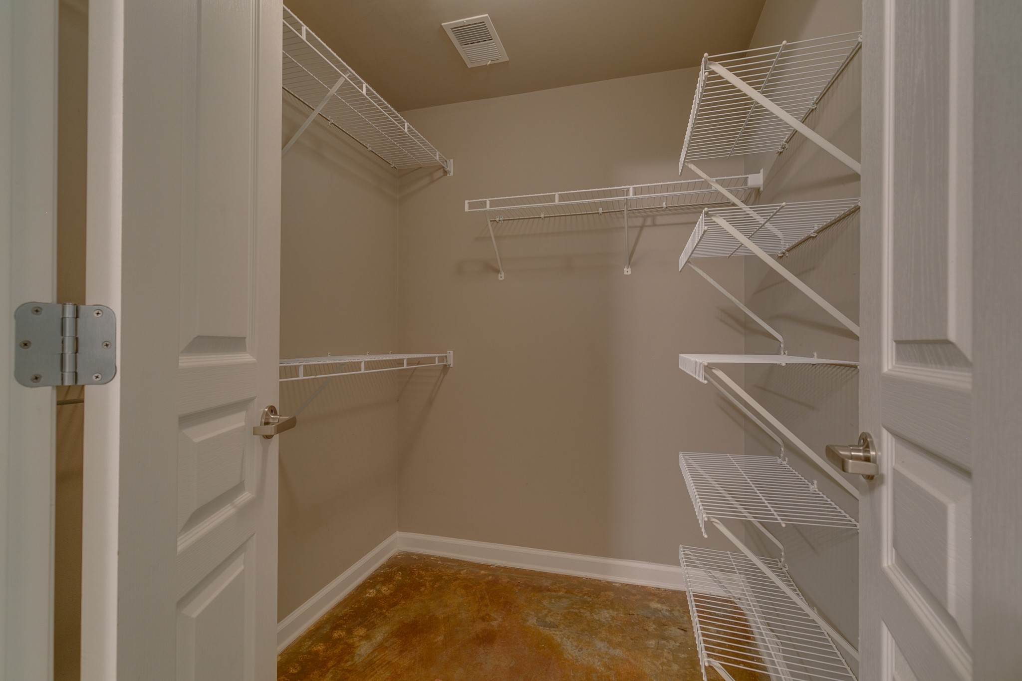 1803 Broadway Property Photo 19