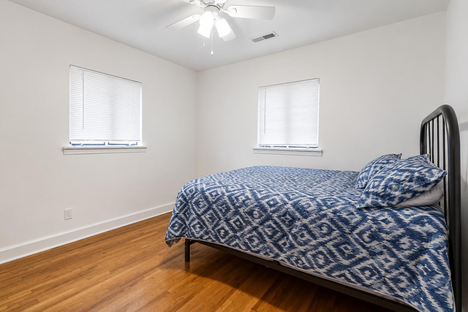 3503 Lockwood Circle Property Photo 12