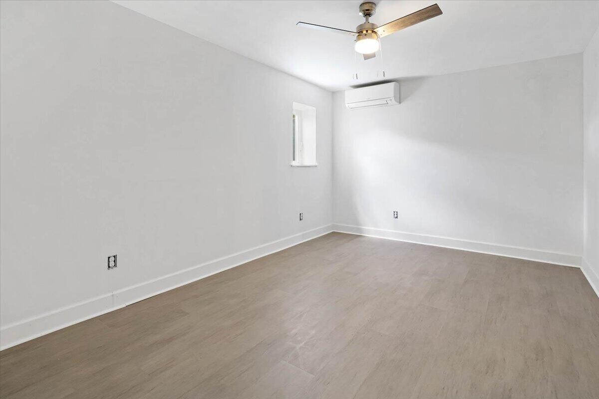 3503 Lockwood Circle Property Photo 14