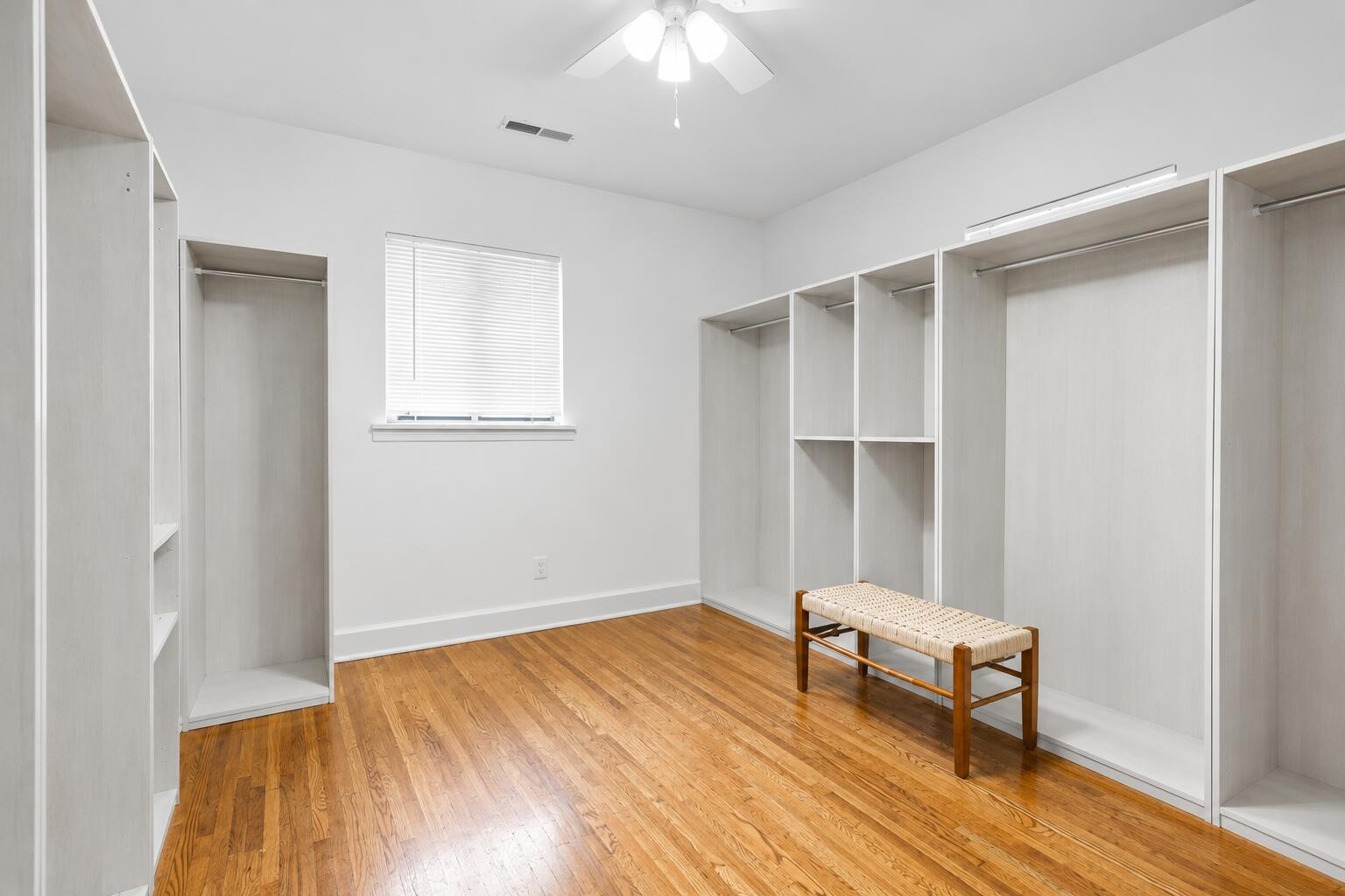 3503 Lockwood Circle Property Photo 17