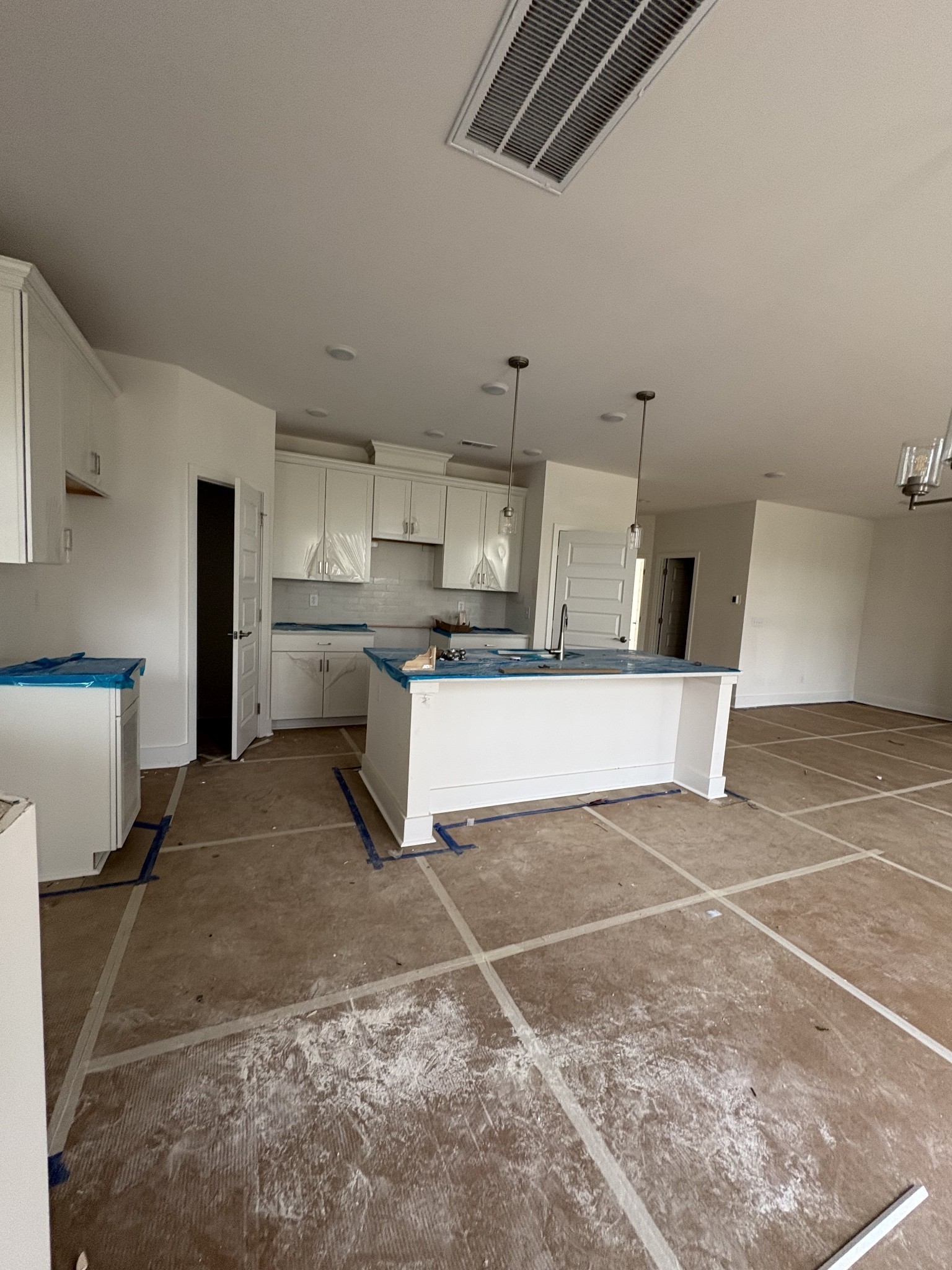 1202 Sydney Terrace Property Photo 24
