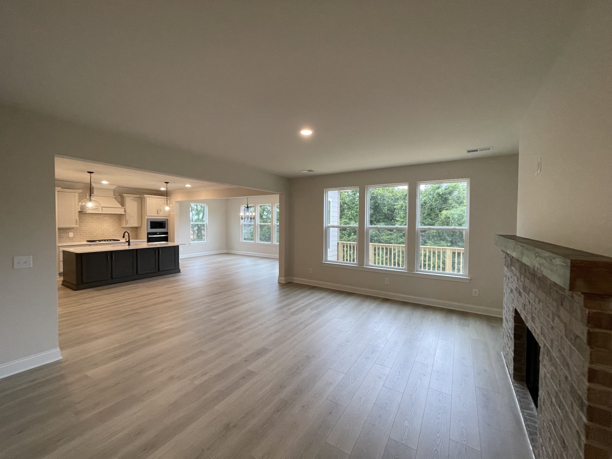 4030 John Marsh Rd Property Photo 6
