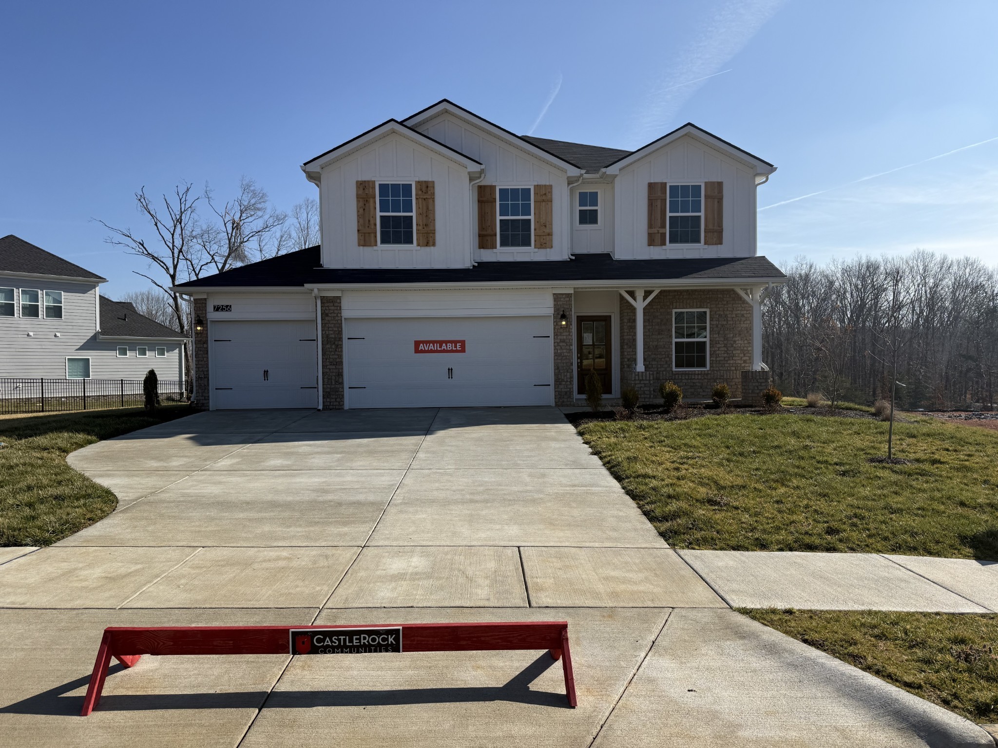 7275 Fairlawn Dr Property Photo 1