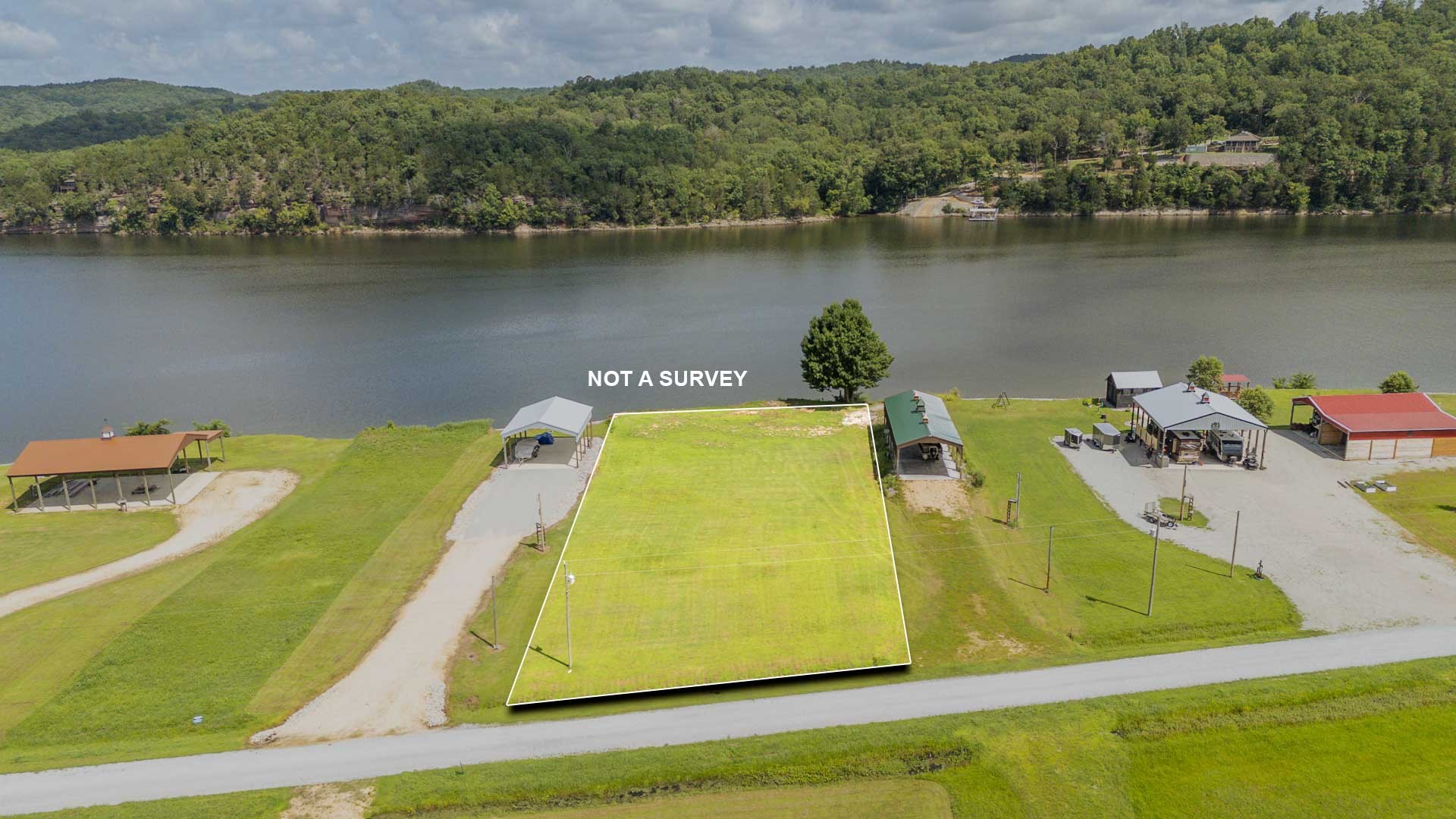648 River Front Dr Property Photo 1