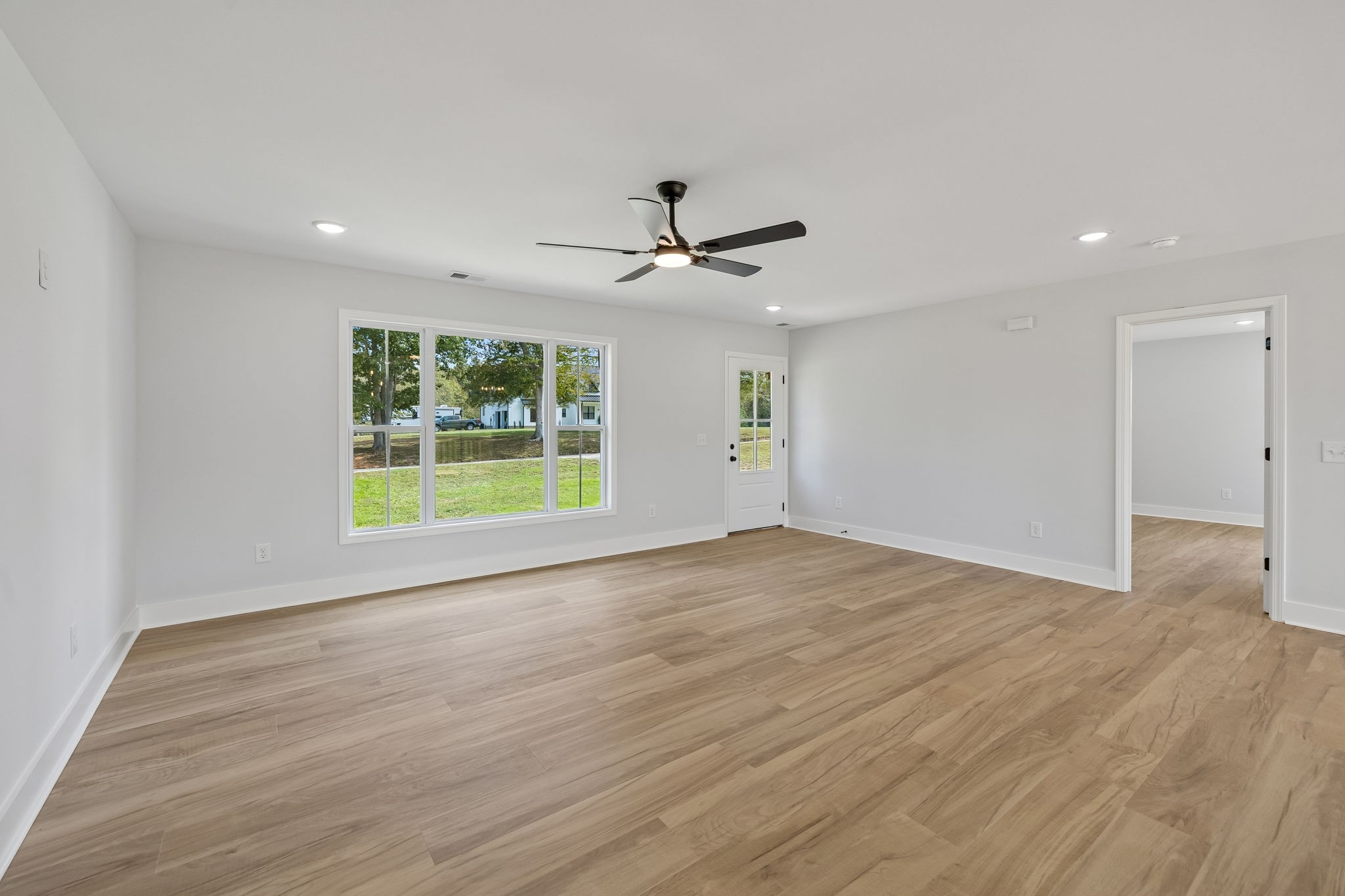 339 Oakmere Ln Property Photo 18