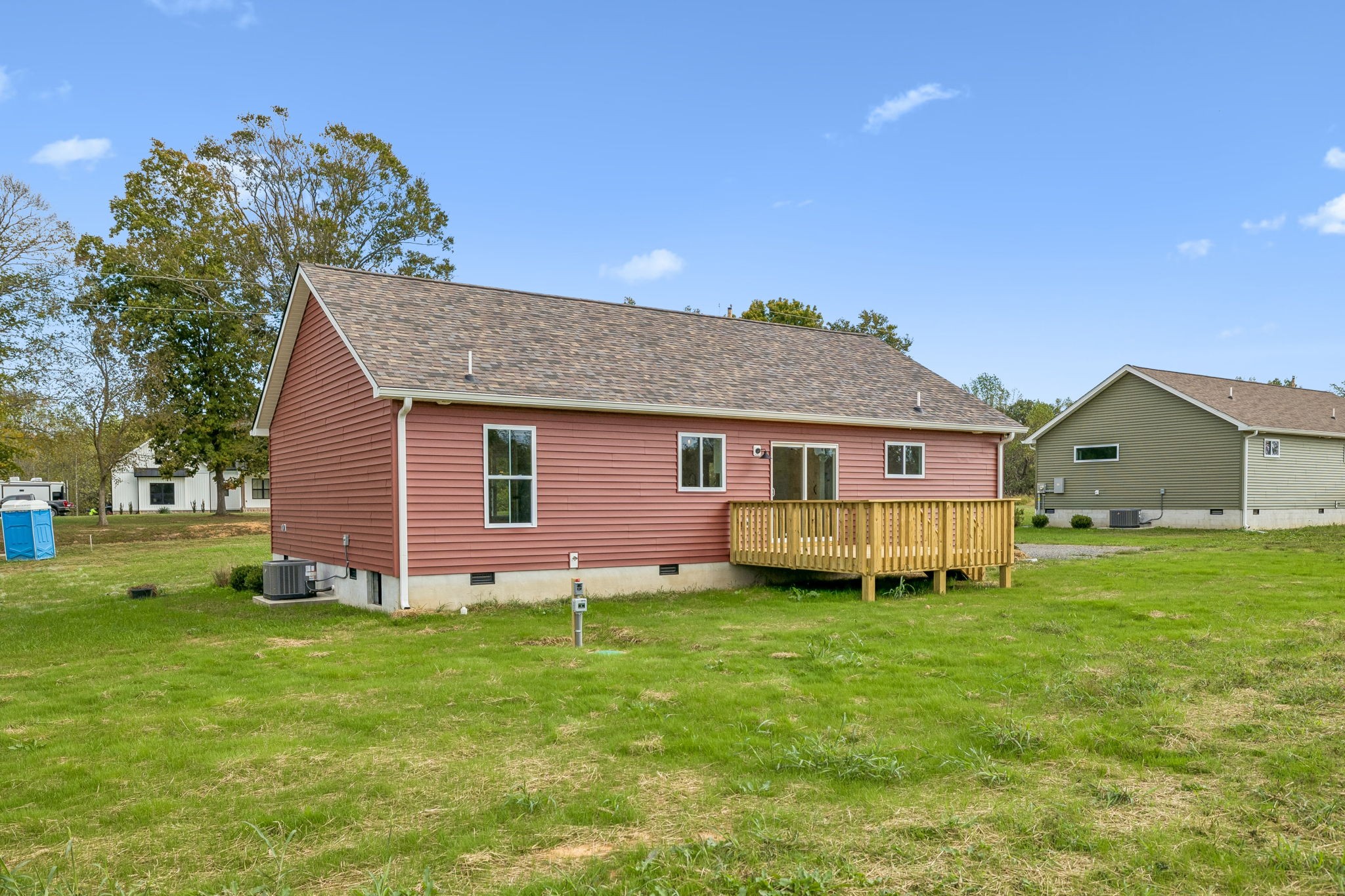 325 Oakmere Ln Property Photo 12