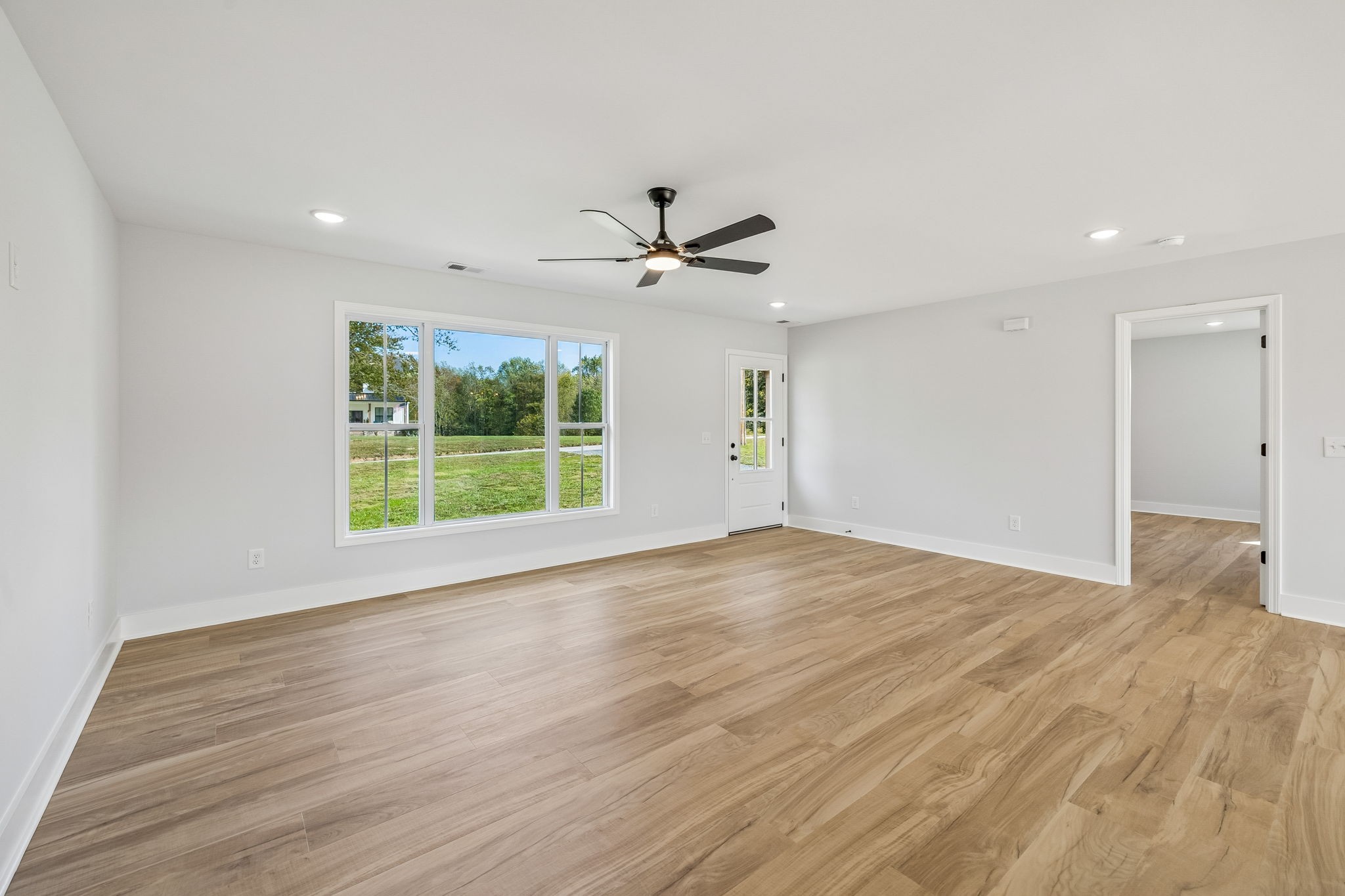 325 Oakmere Ln Property Photo 21