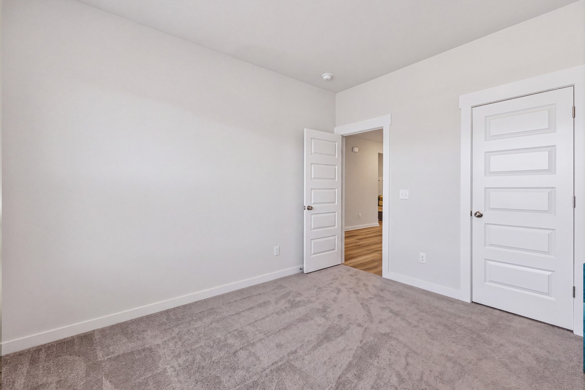 304 Ibis Pl Property Photo 6