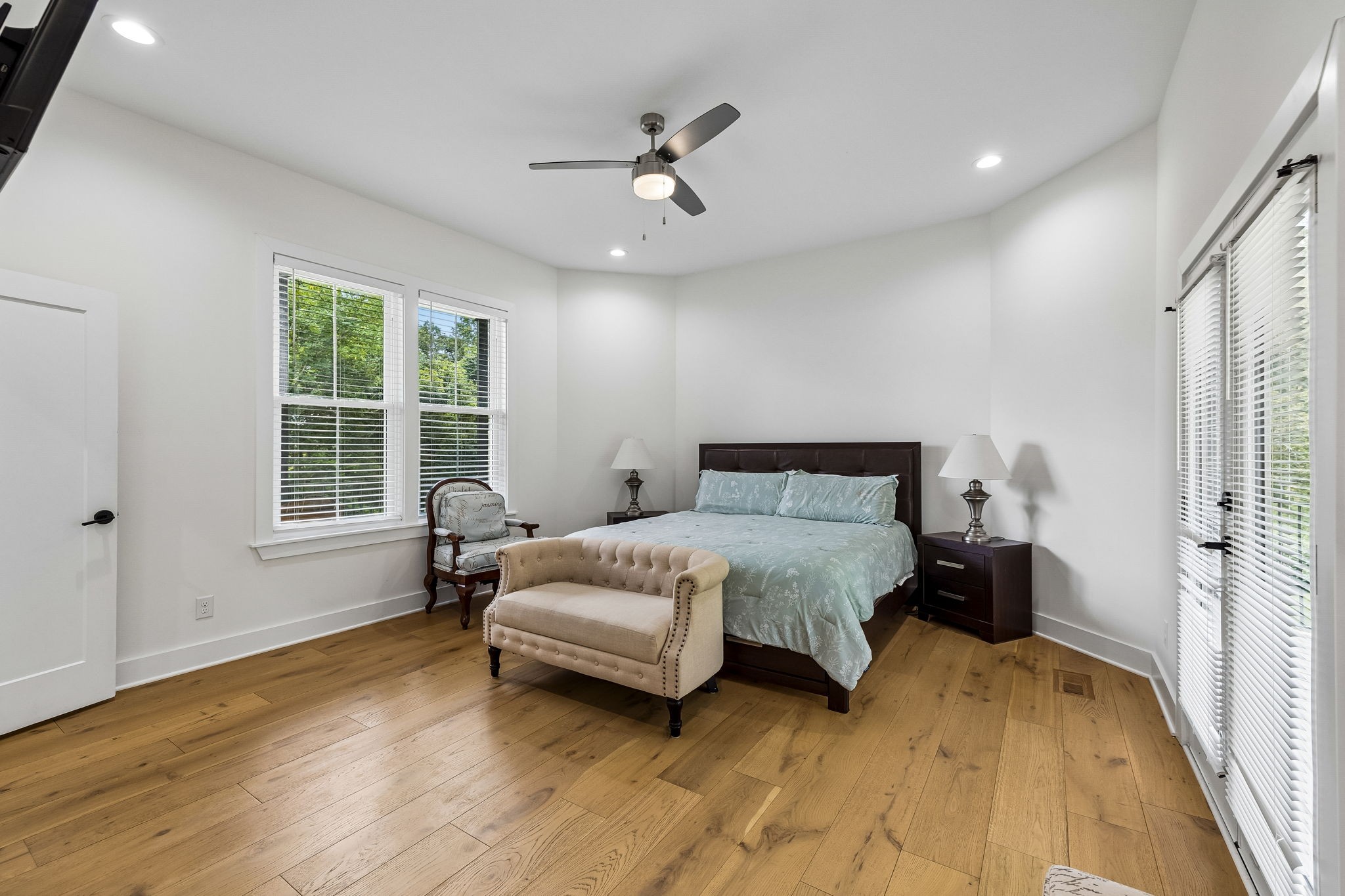 337 Vanderbilt Rd Property Photo 17