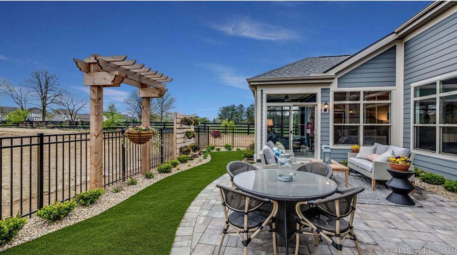 16 Crown Jewel Drive
