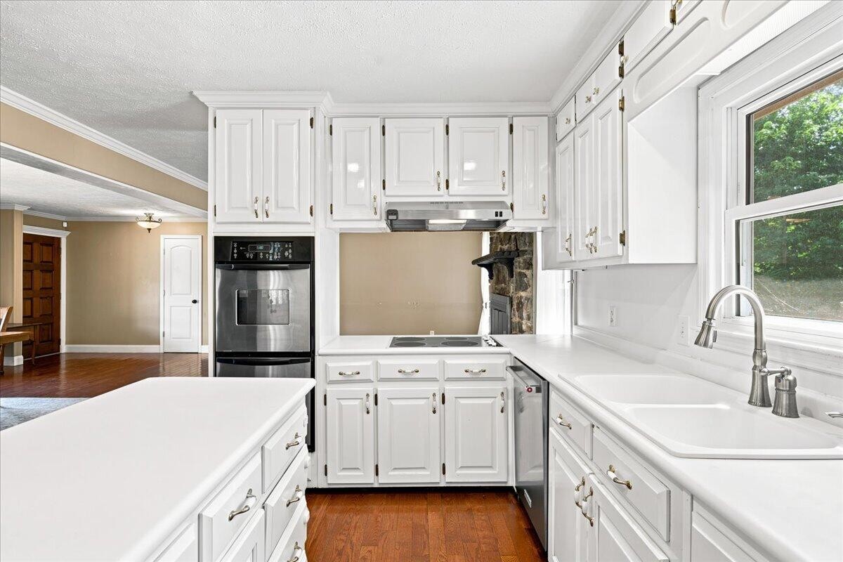 1232 Hall Drive Property Photo 21