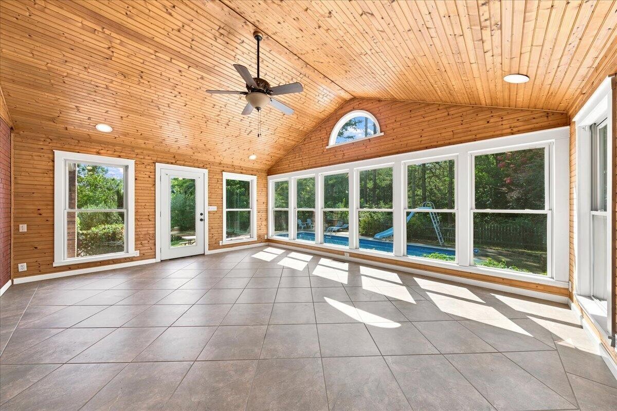 1232 Hall Drive Property Photo 33